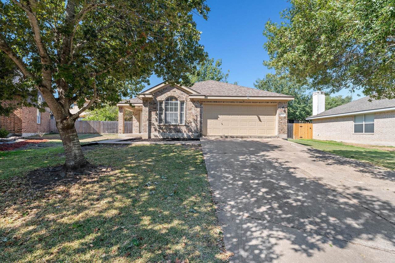 20804 Trotters Ln - Photo 1