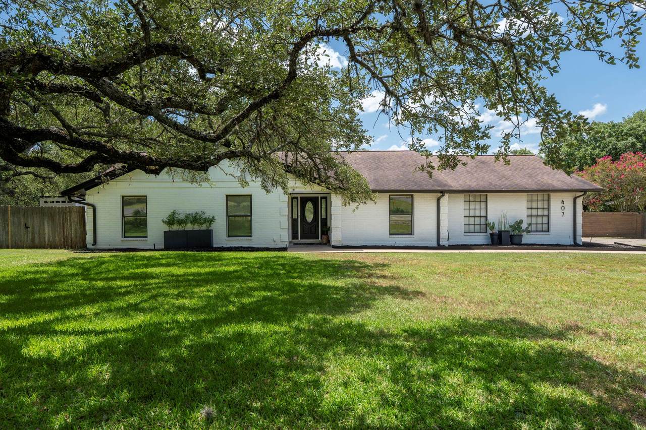 407 Canyon Wren Dr - Photo 1