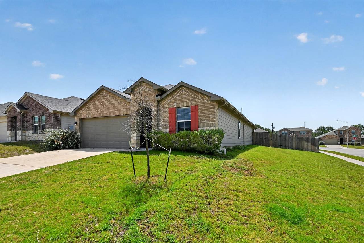 5901 Berriweather Dr - Photo 1