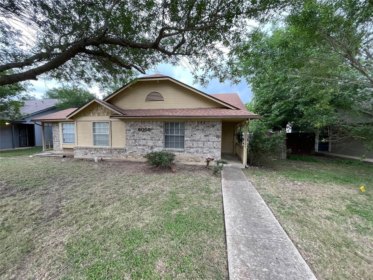 8005 West Gate Blvd - Photo 1