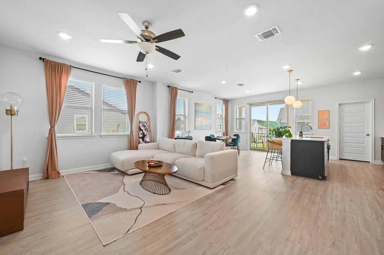 8411 Leroi Dr - Photo 1