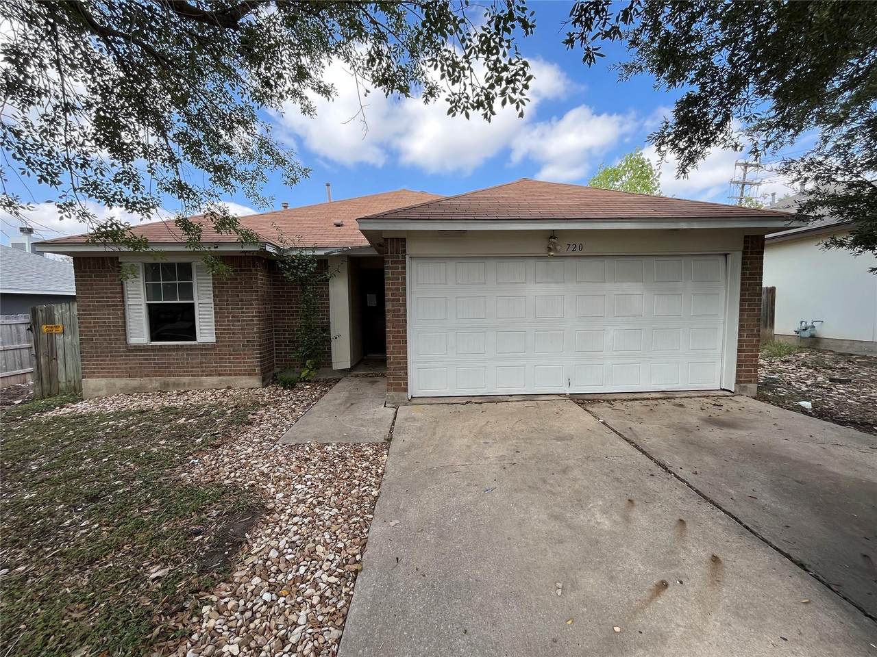 720 Brandi Cir - Photo 1