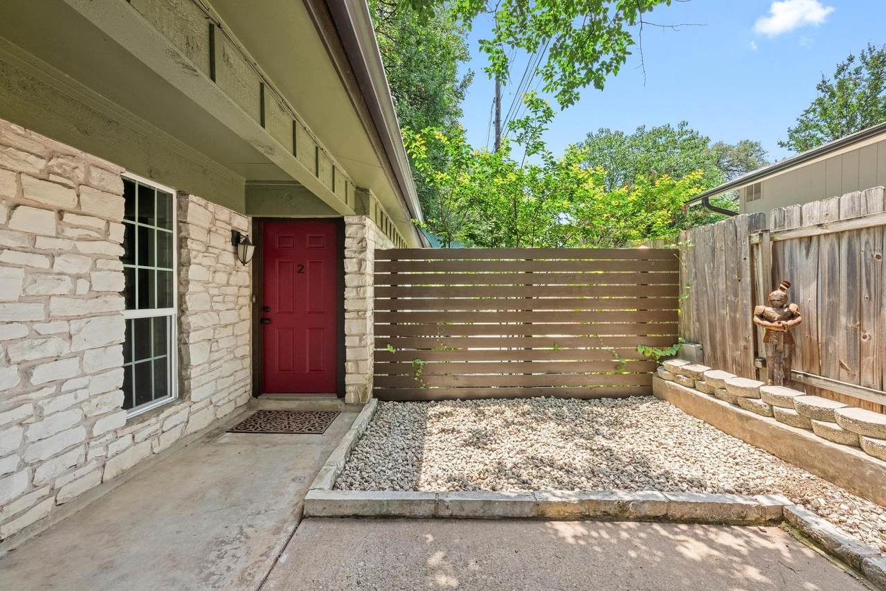 3102 Glen Ora St - Photo 1