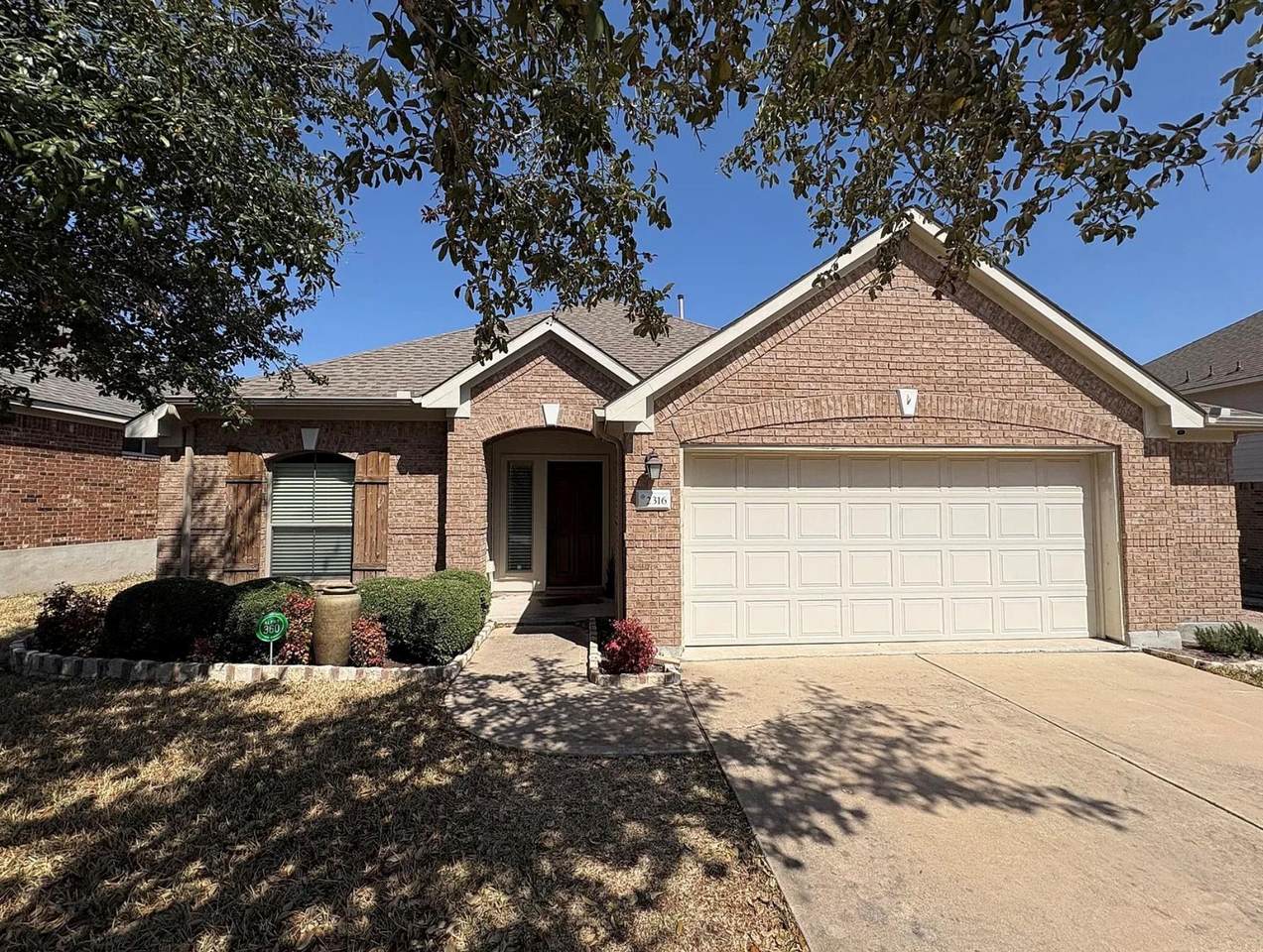 2316 Dovetail St - Photo 1