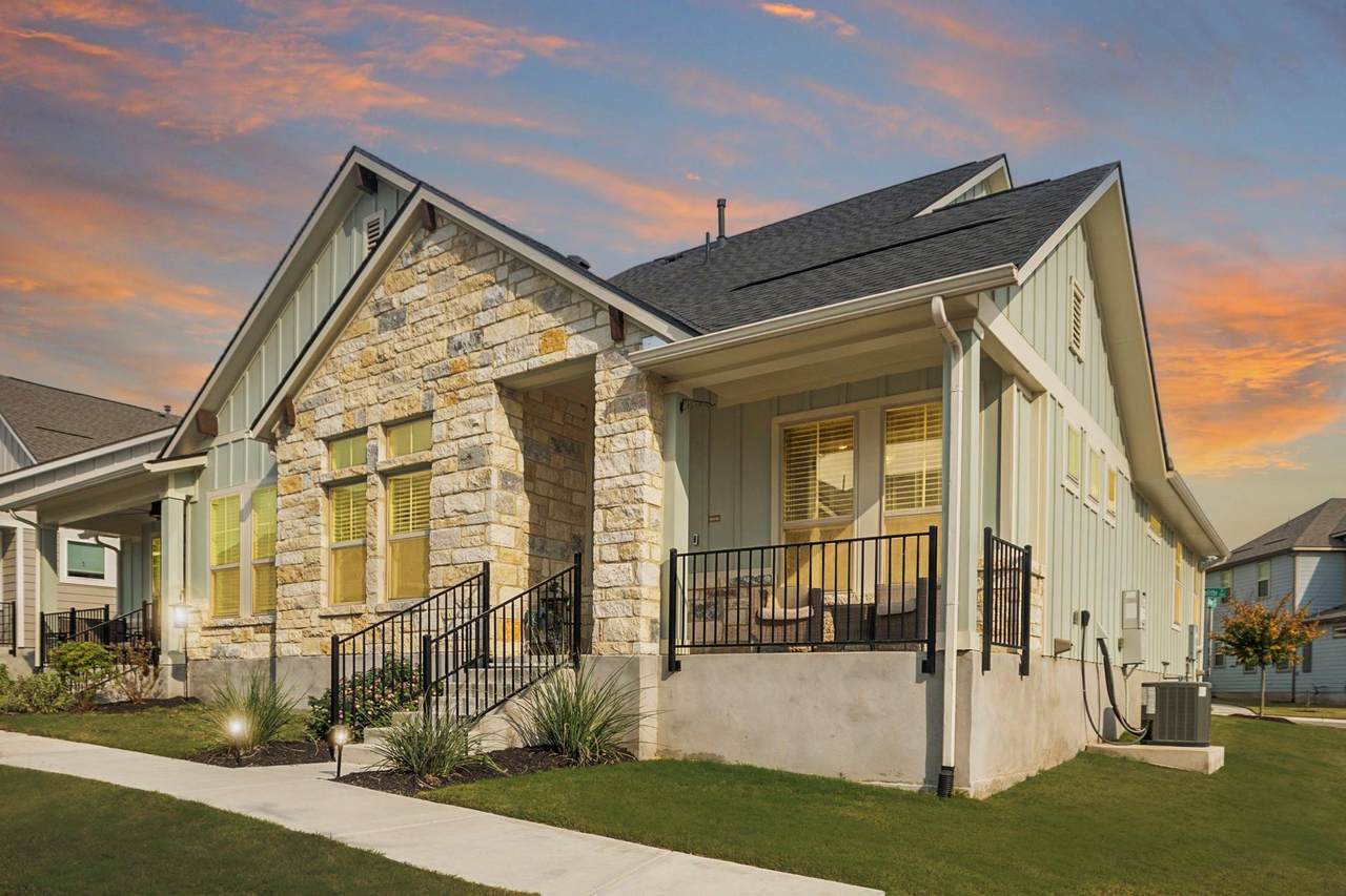 105 Lafitte Dr - Photo 1