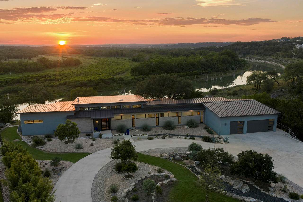 https://bt-photos.global.ssl.fastly.net/austin/1280_boomver_1_6839730-2.jpg