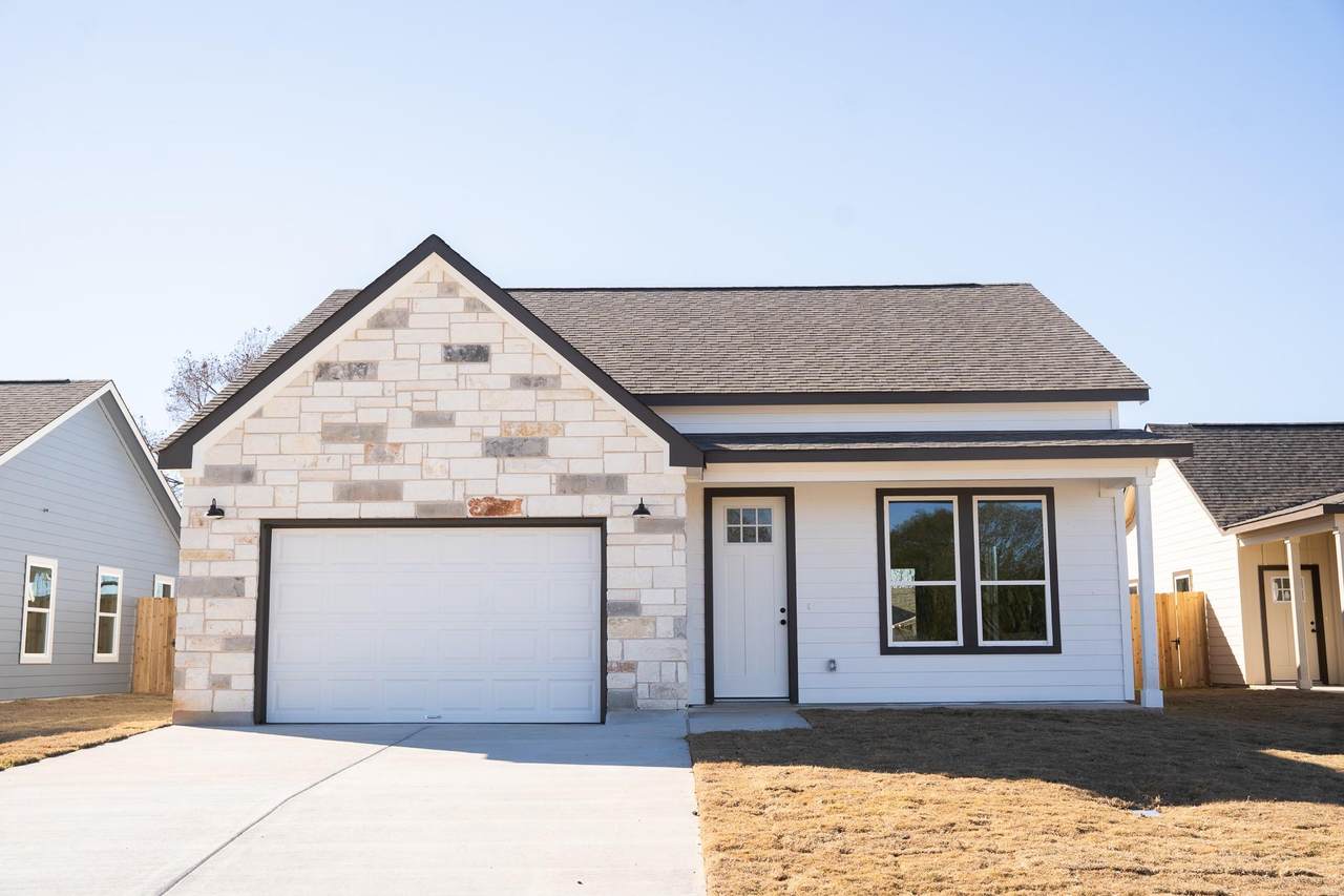 313 String Prairie Way - Photo 1
