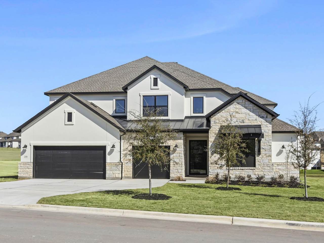 2508 Chiavari Way - Photo 1