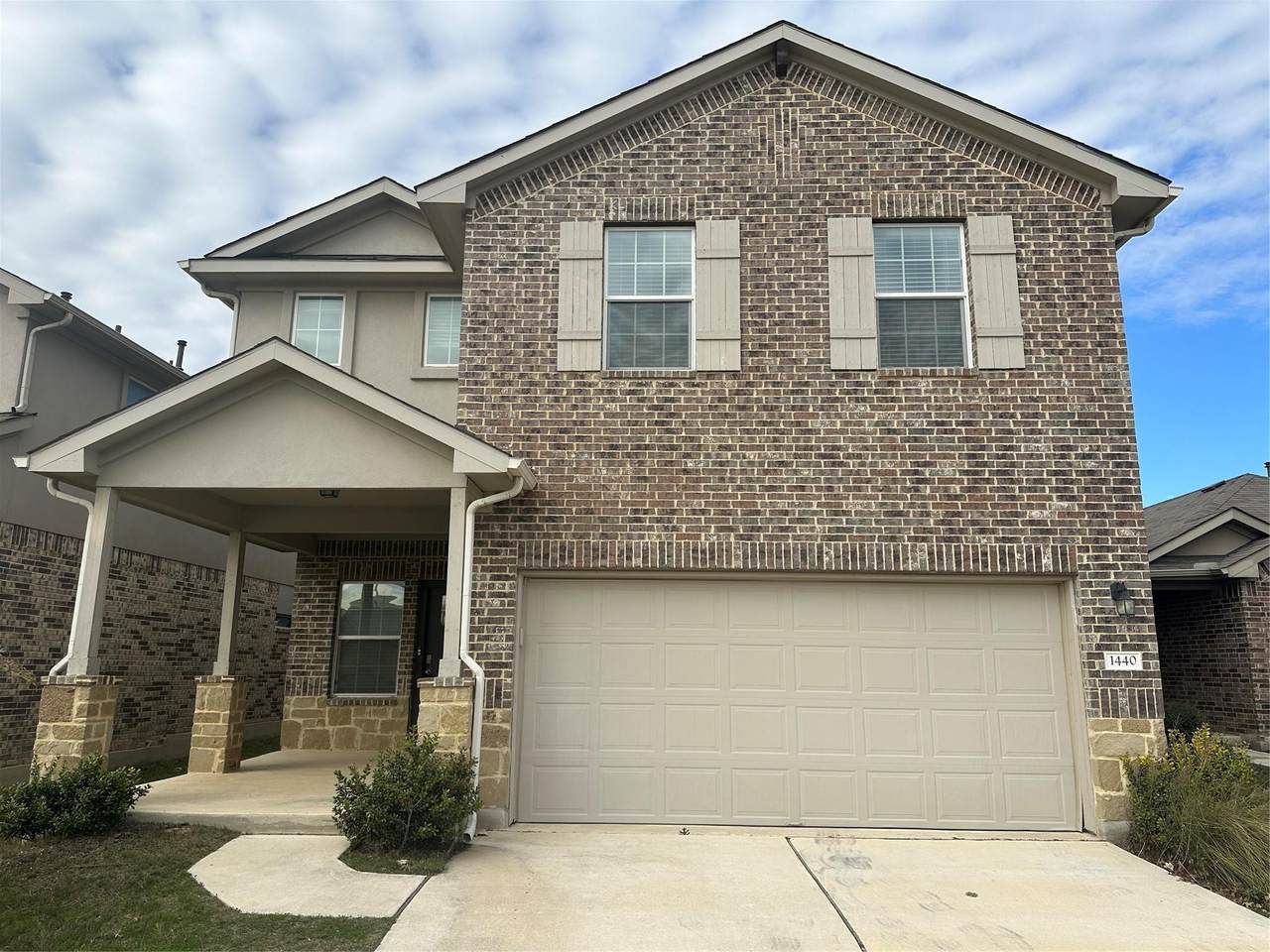 1440 Fairhaven Gtwy - Photo 1