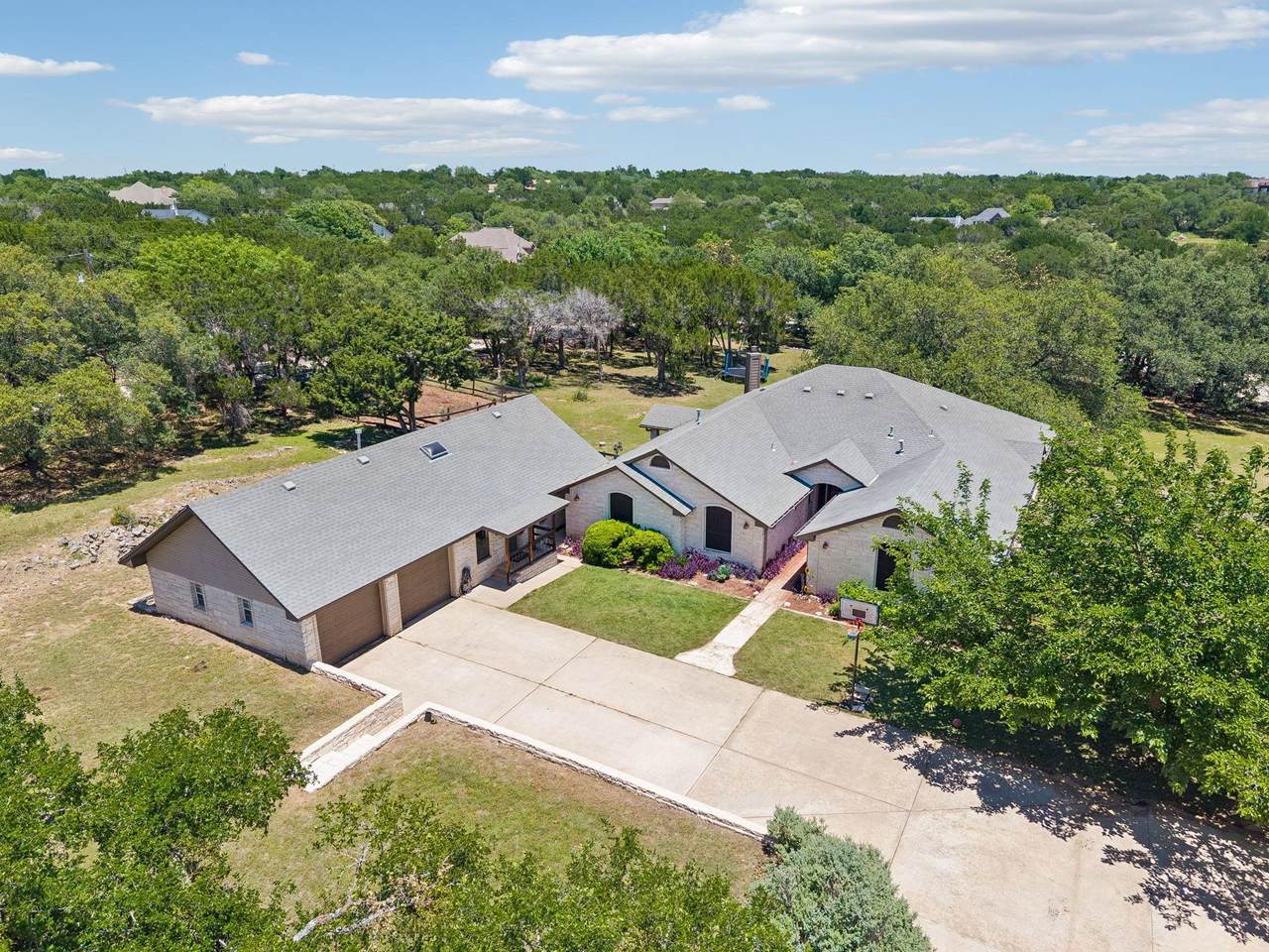 https://bt-photos.global.ssl.fastly.net/austin/1280_boomver_1_6892462-2.jpg