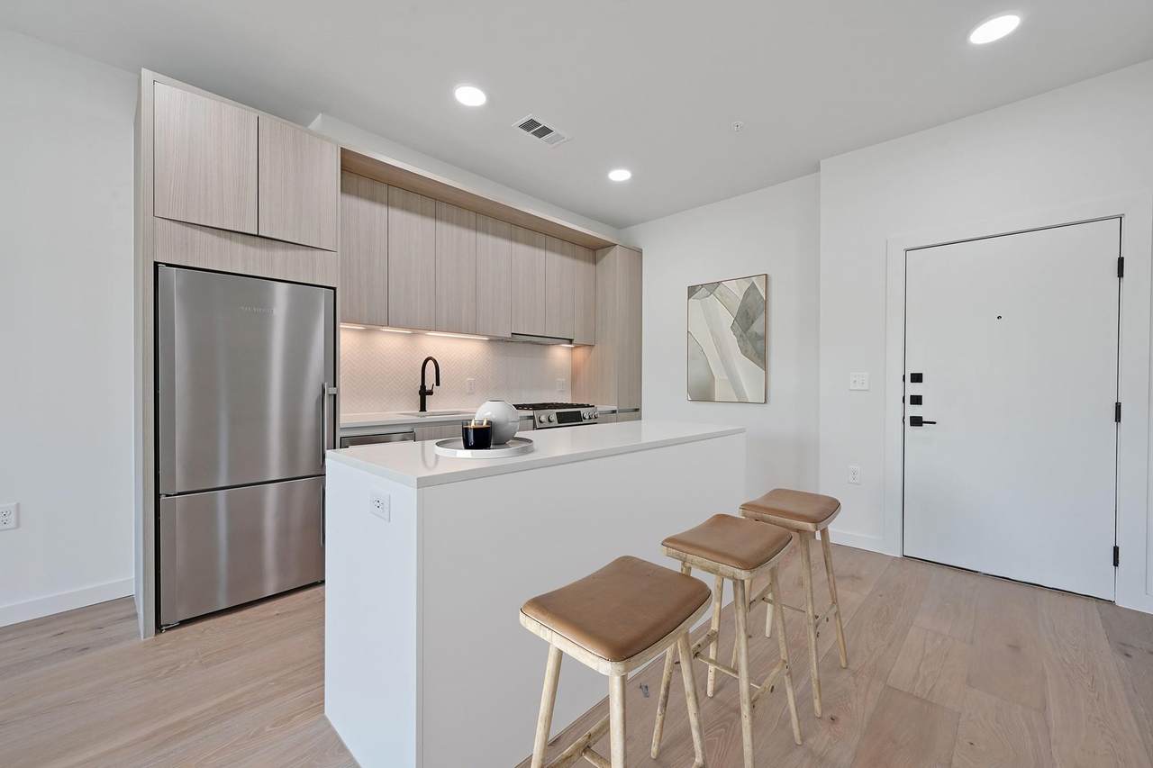 2209 1st St - Photo 1