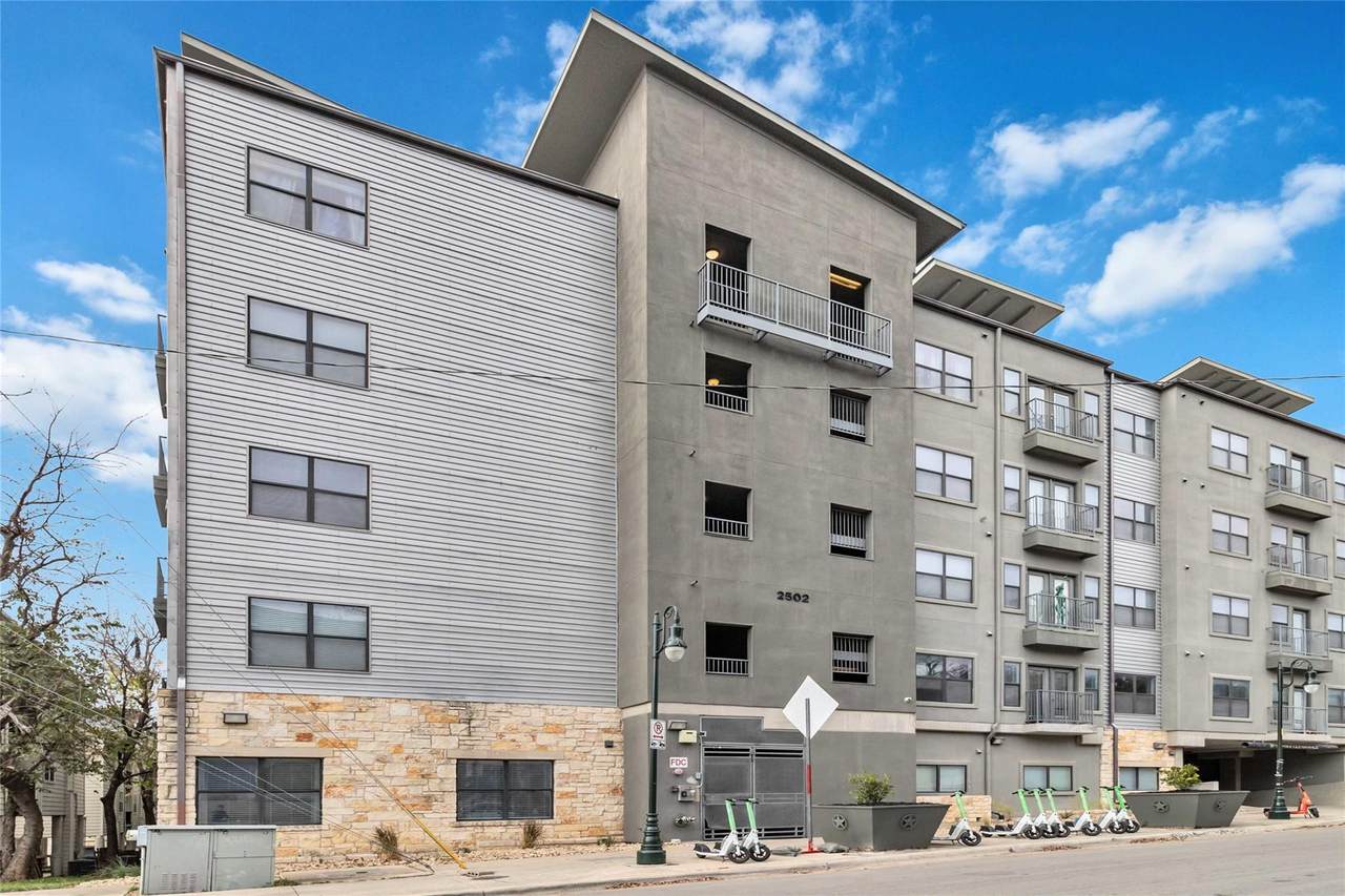 2502 Leon St - Photo 1