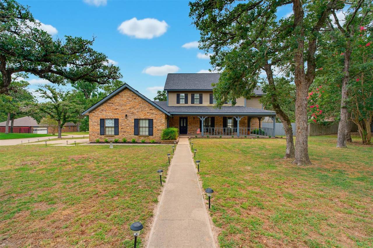 1901 Skyles Rd - Photo 1