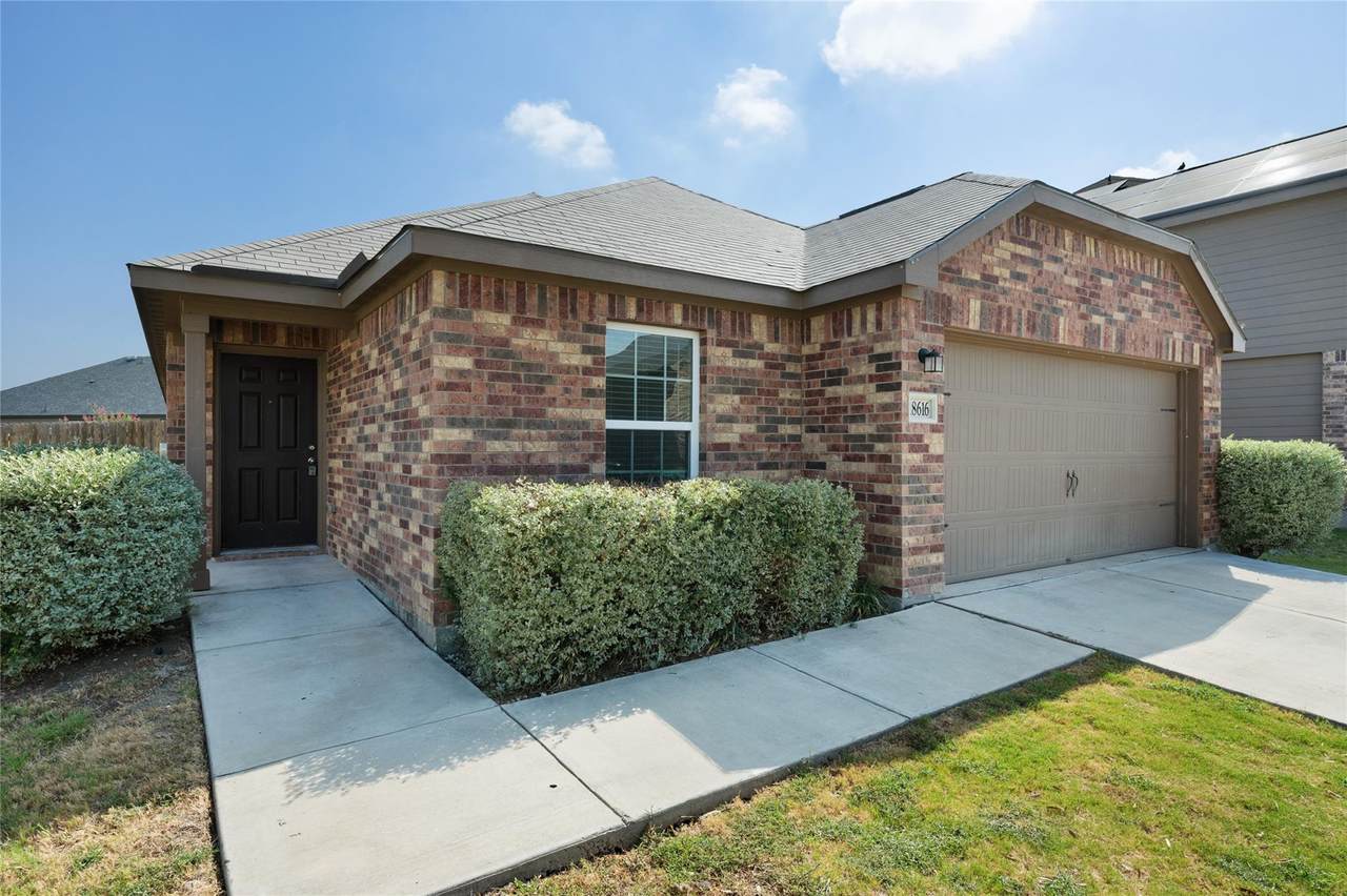 18616 Speculator Ln - Photo 1