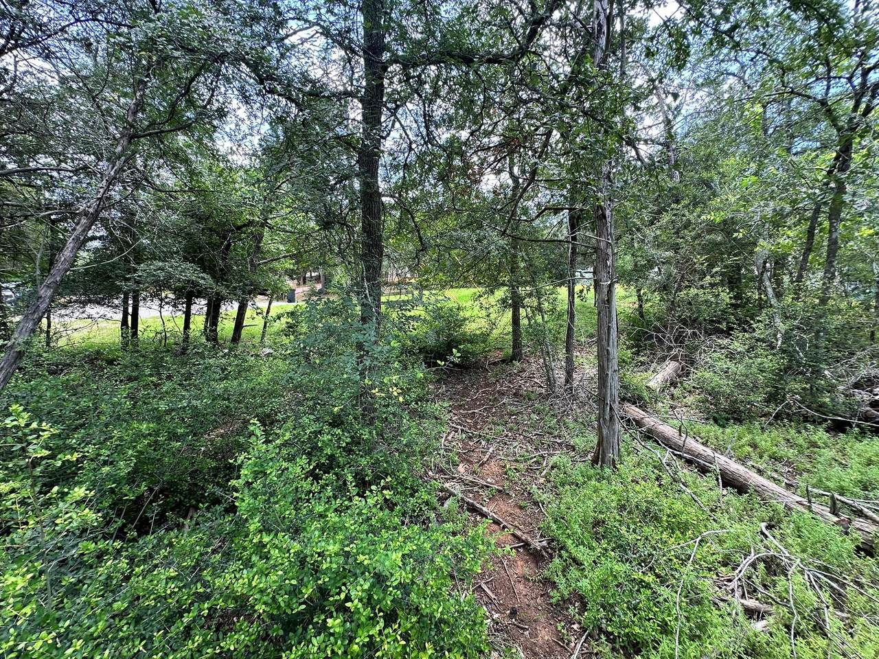 173 Kaaawa Ln - Photo 1