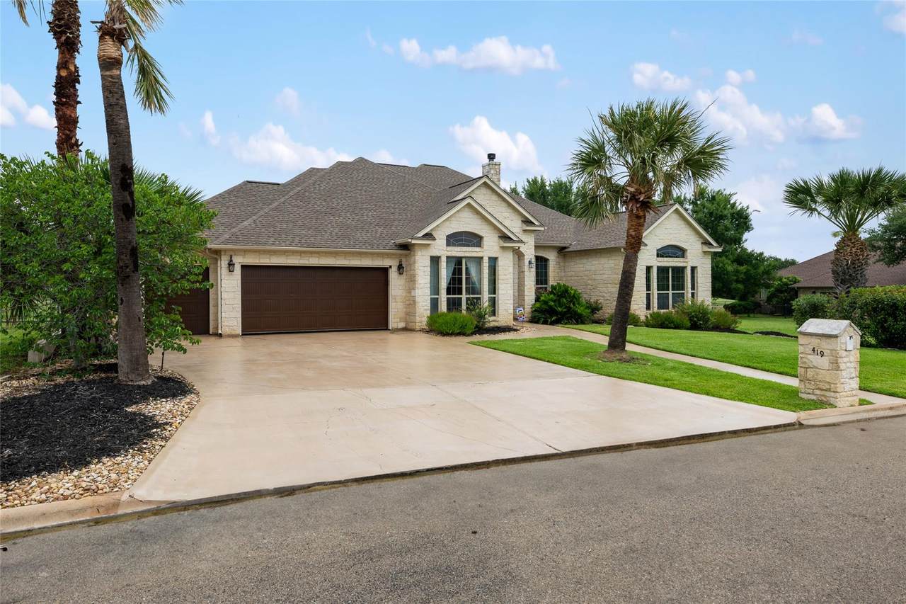 419 Firestone Dr - Photo 1
