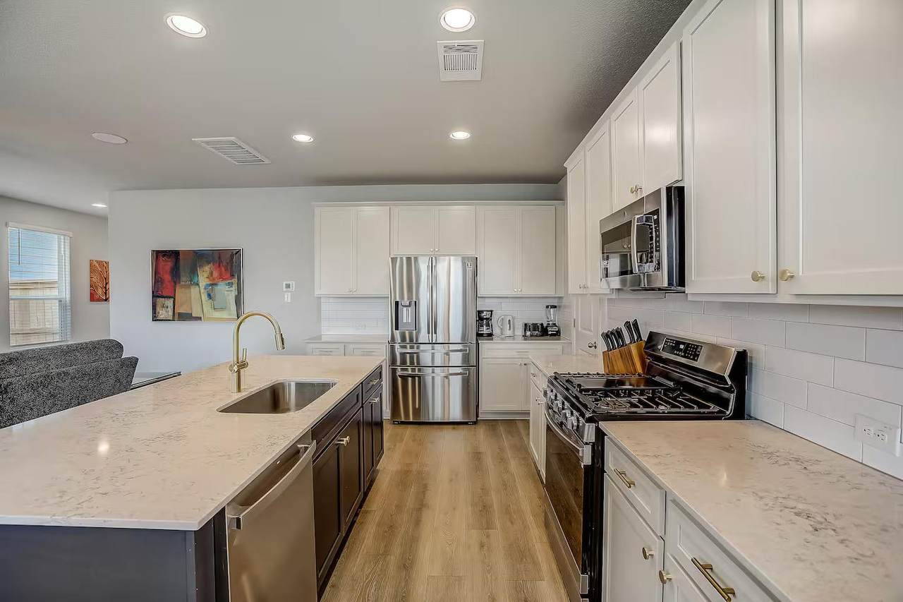5624 Corso Ct - Photo 1