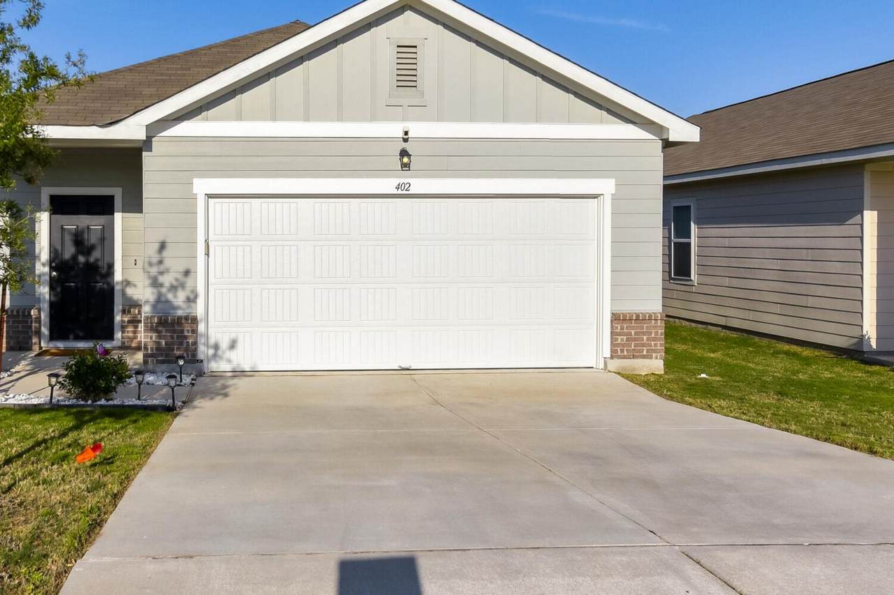 402 Gemsbok Rd - Photo 1