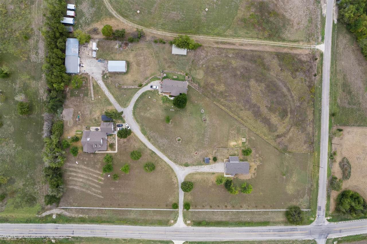 16351 Fm 1660 - Photo 1