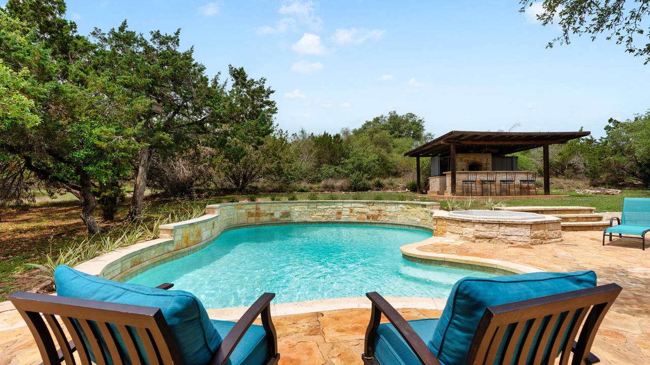 11008 West Cave Blvd - Photo 1