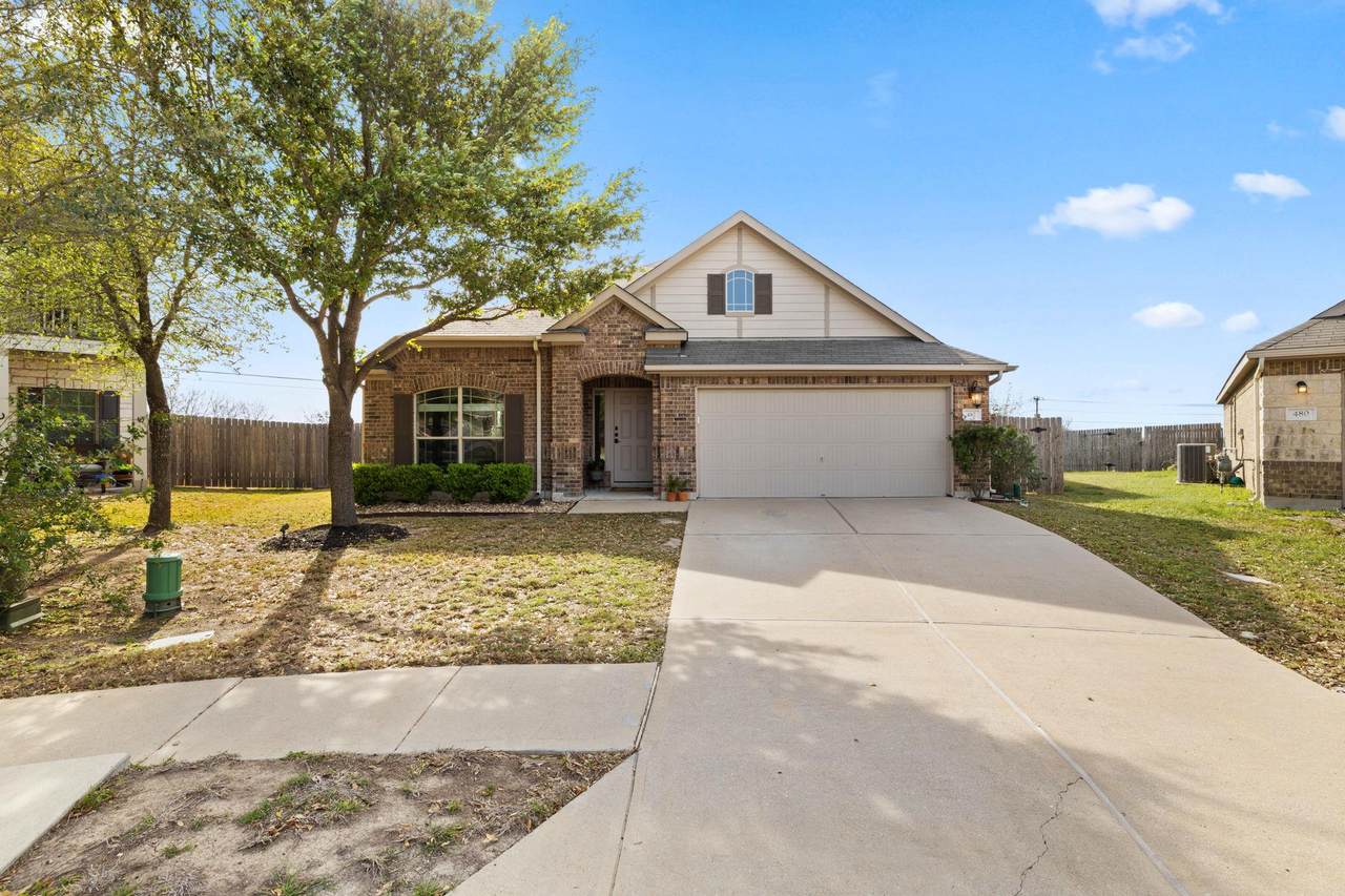 482 Travertine Trl - Photo 1