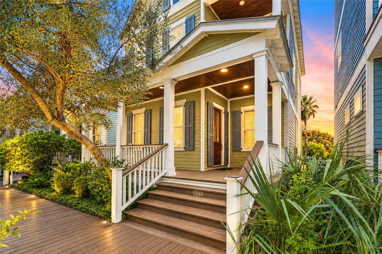 412 Sailhouse Way - Photo 1
