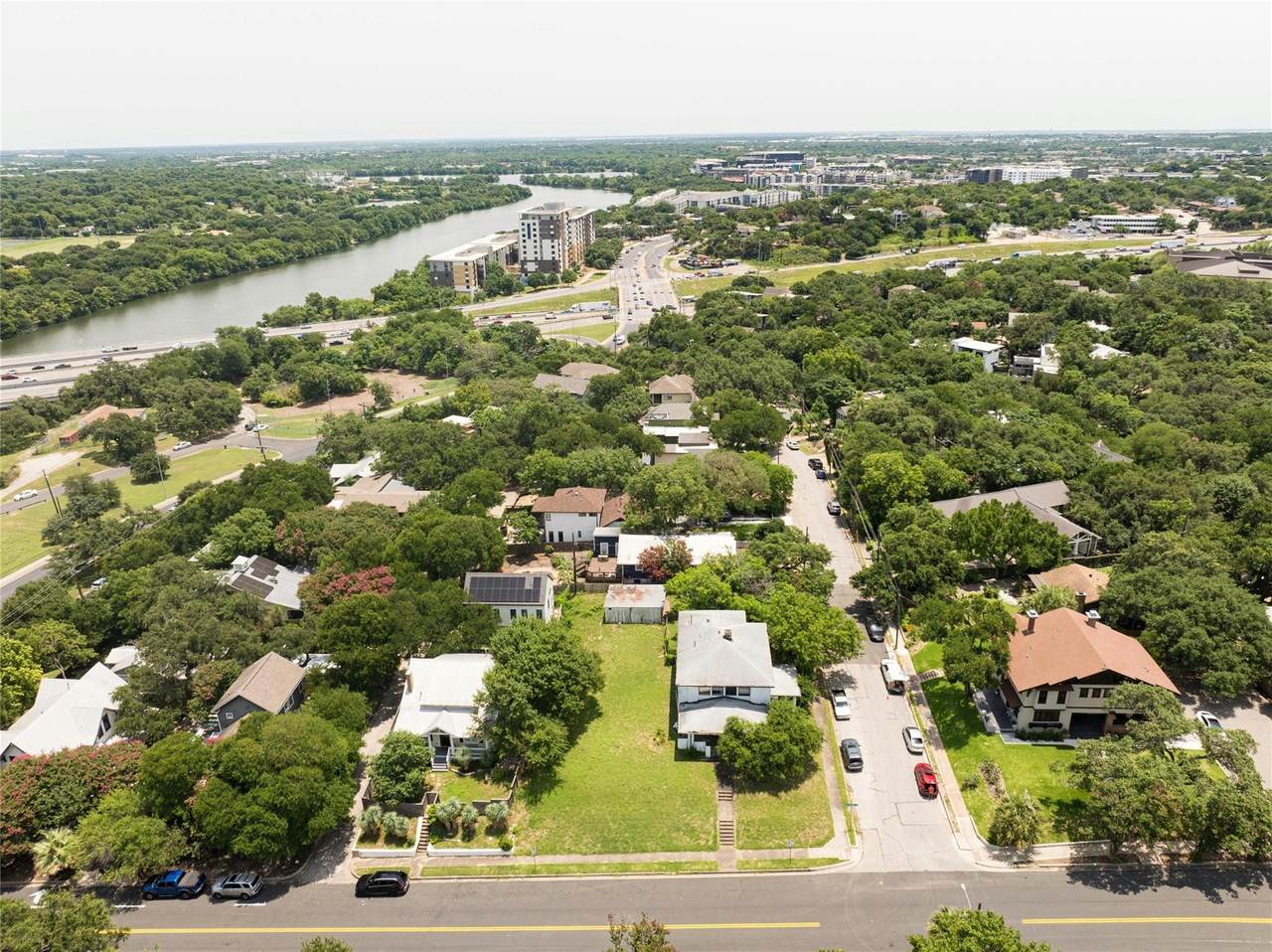 https://bt-photos.global.ssl.fastly.net/austin/1280_boomver_1_7084701-2.jpg