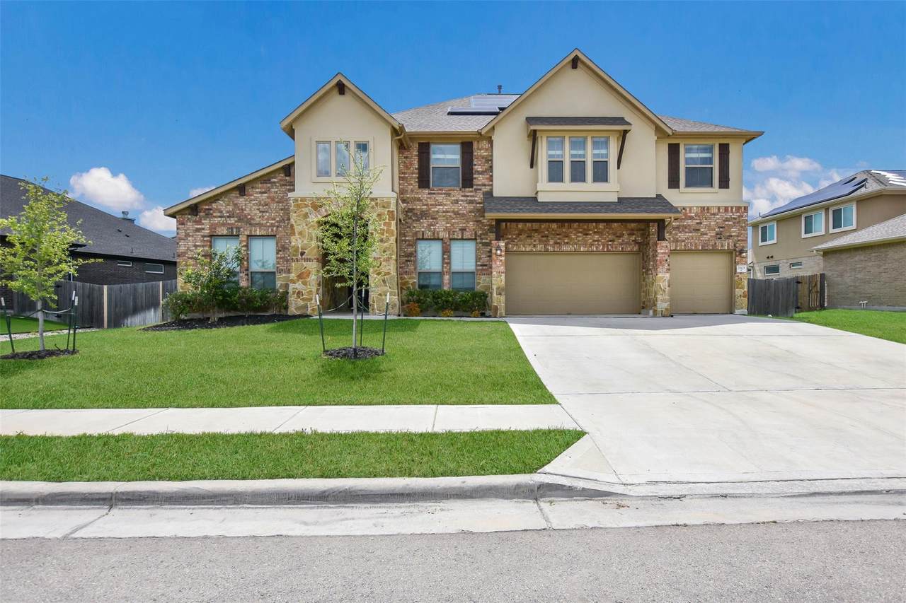19908 Eire Dr - Photo 1