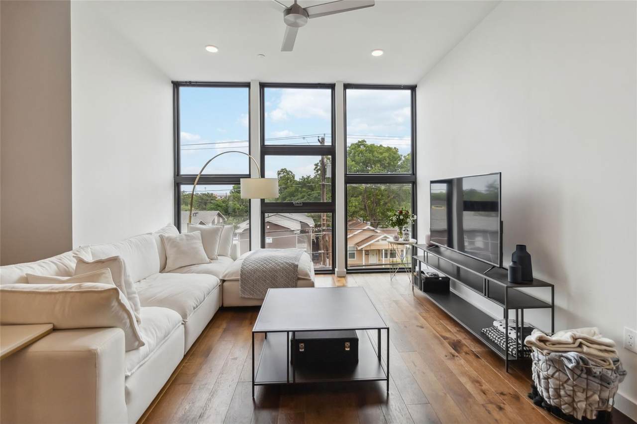 1322 12th St - Photo 1