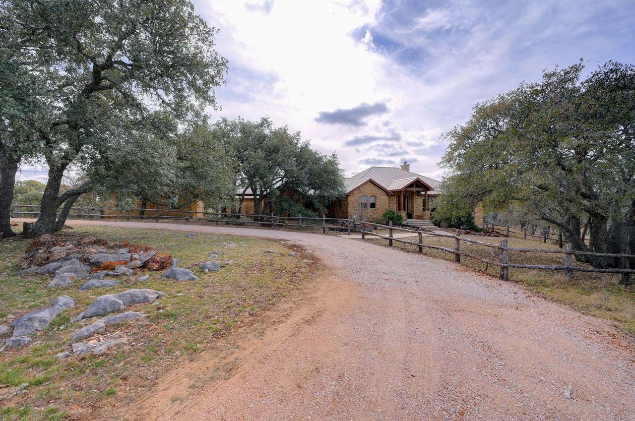 2551 Wolf Creek Ranch Rd - Photo 1