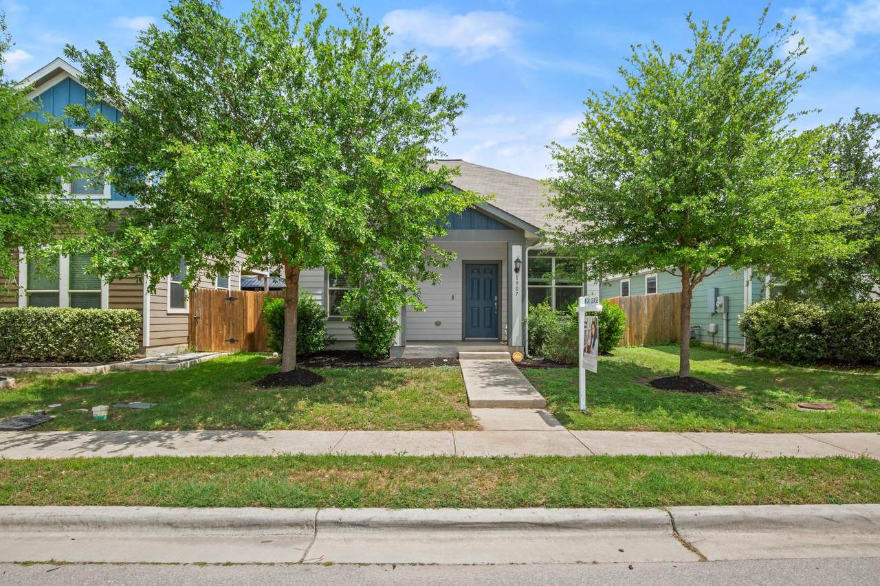 1907 Rinker Ranch Dr - Photo 1