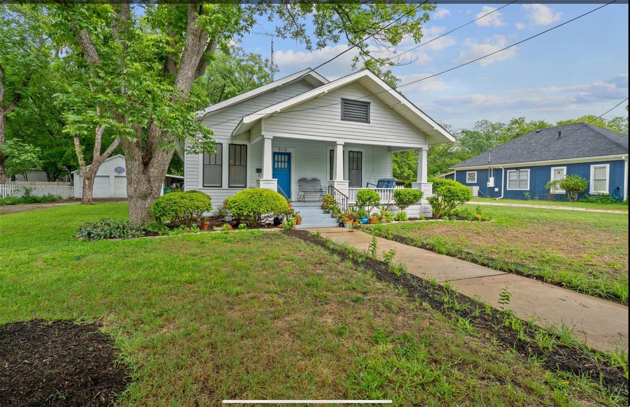 510 Guadalupe St - Photo 1