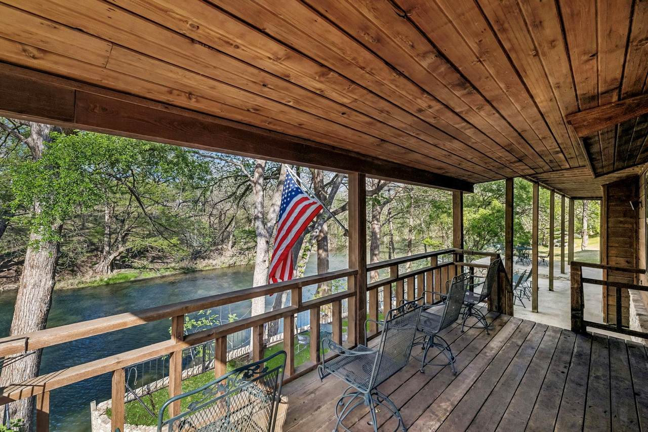 https://bt-photos.global.ssl.fastly.net/austin/1280_boomver_1_7202098-2.jpg