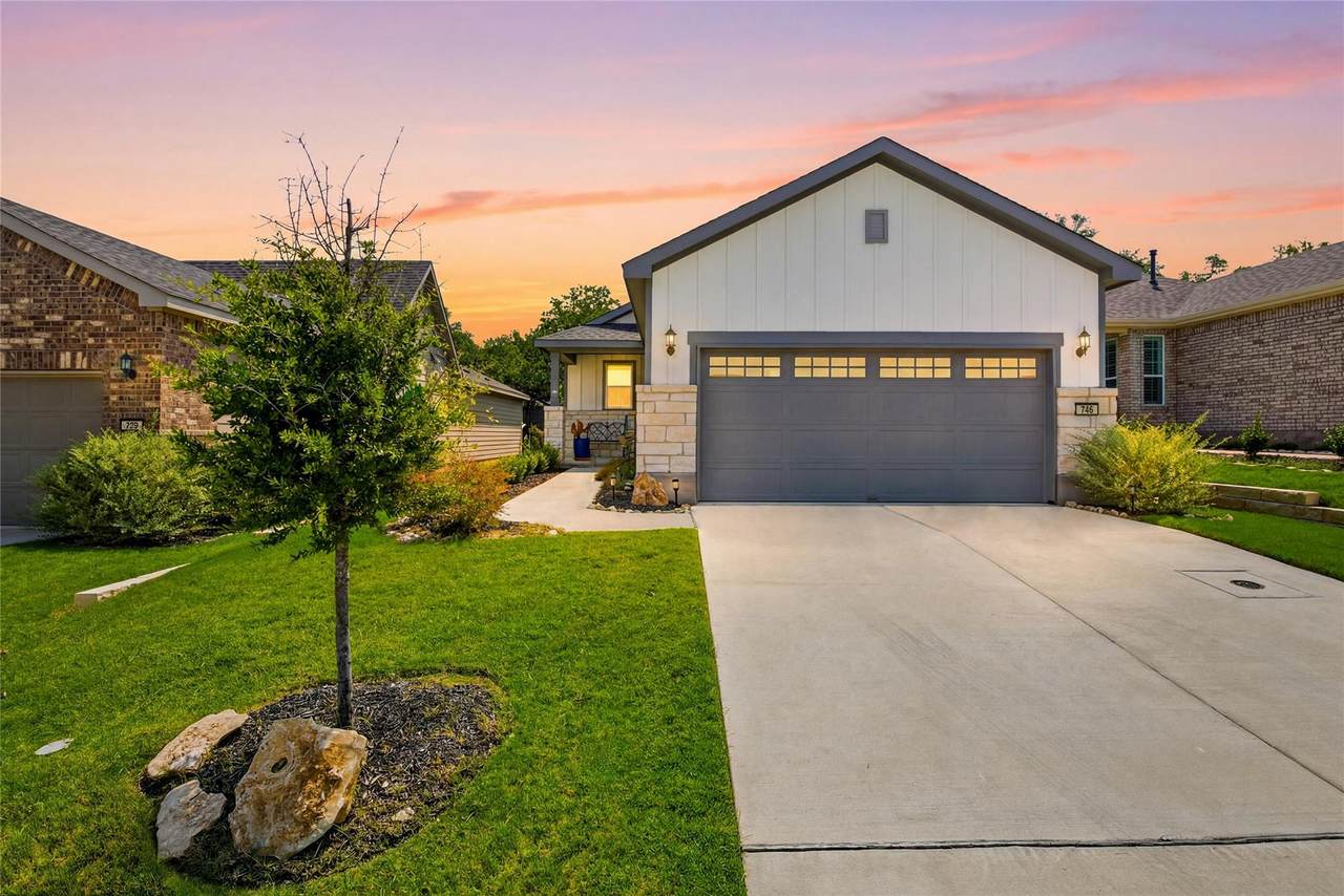 746 Livewater Ln - Photo 1