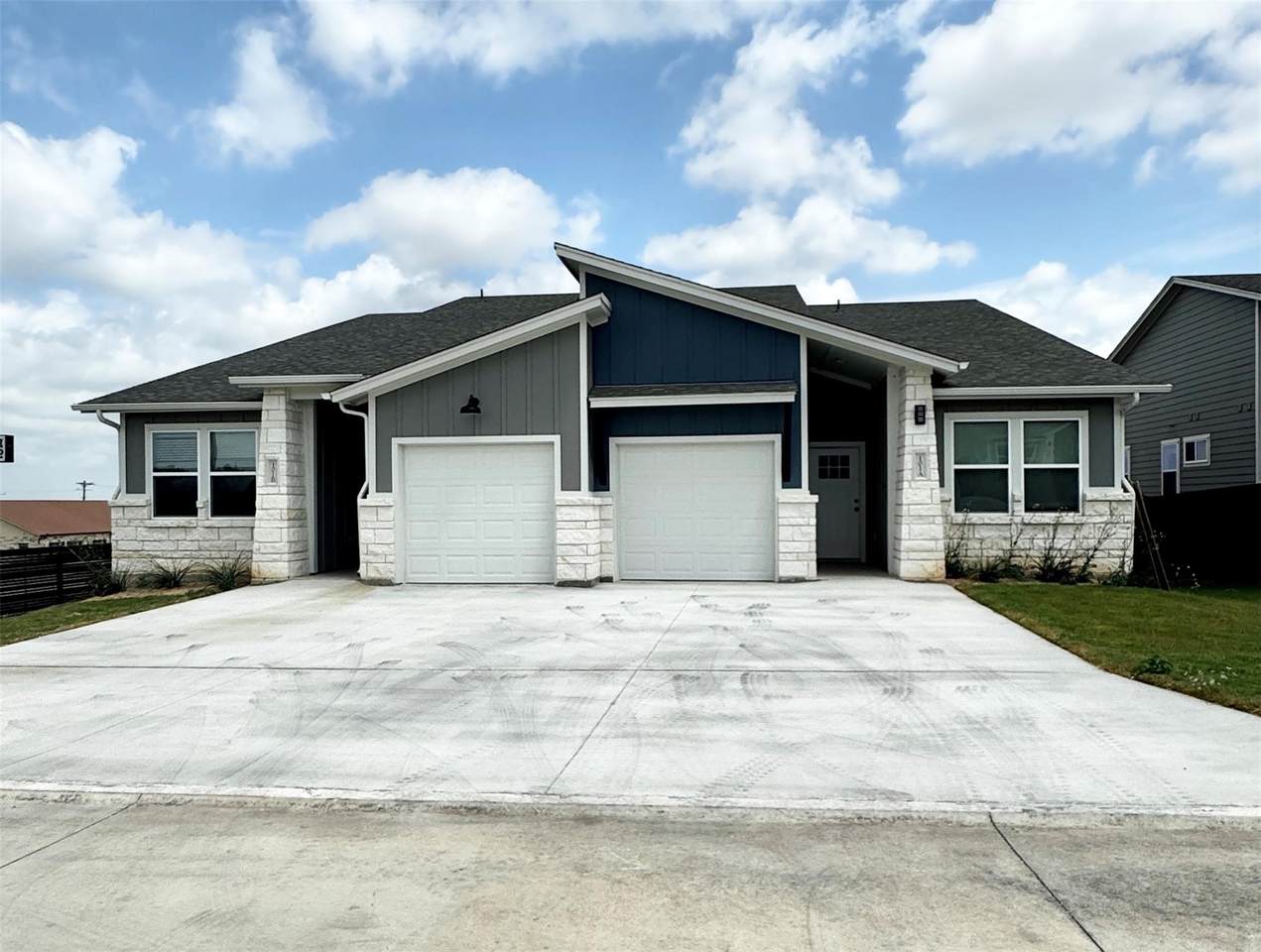 101 Zayd Ct - Photo 1