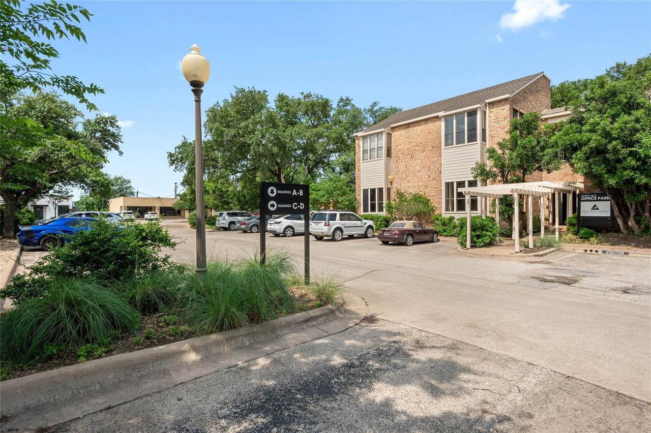 https://bt-photos.global.ssl.fastly.net/austin/1280_boomver_1_7232615-2.jpg