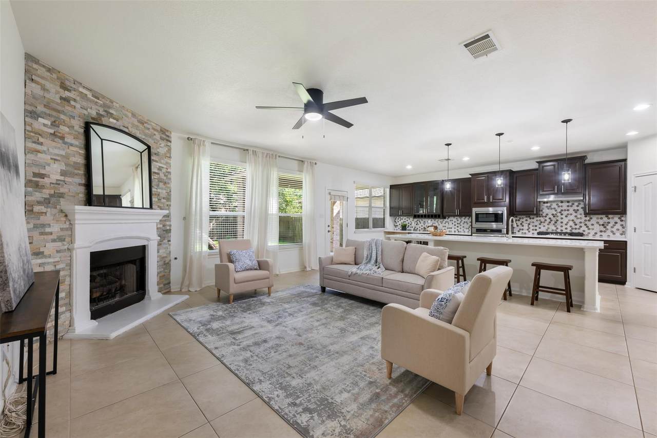 3404 Sophora Ct - Photo 1