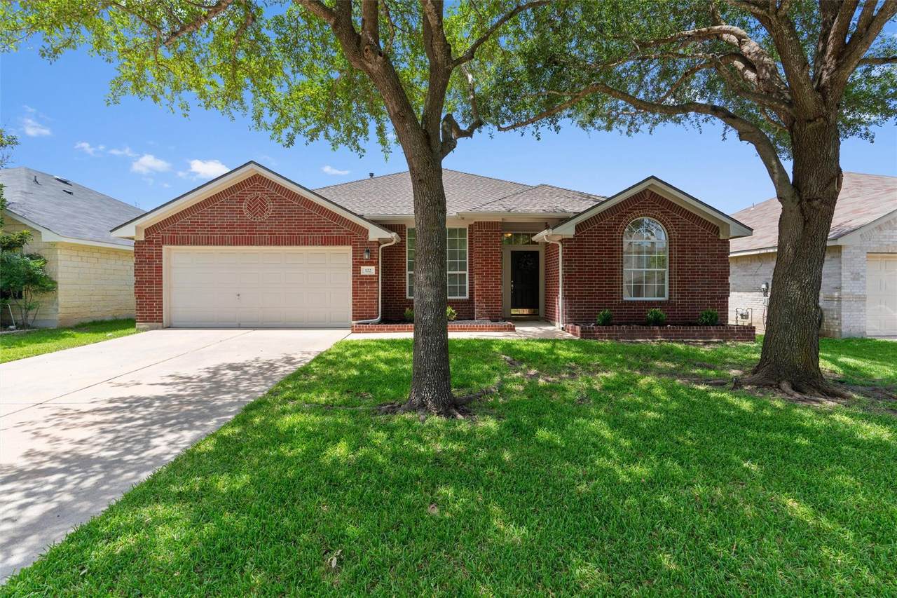122 Copperwood Loop - Photo 1