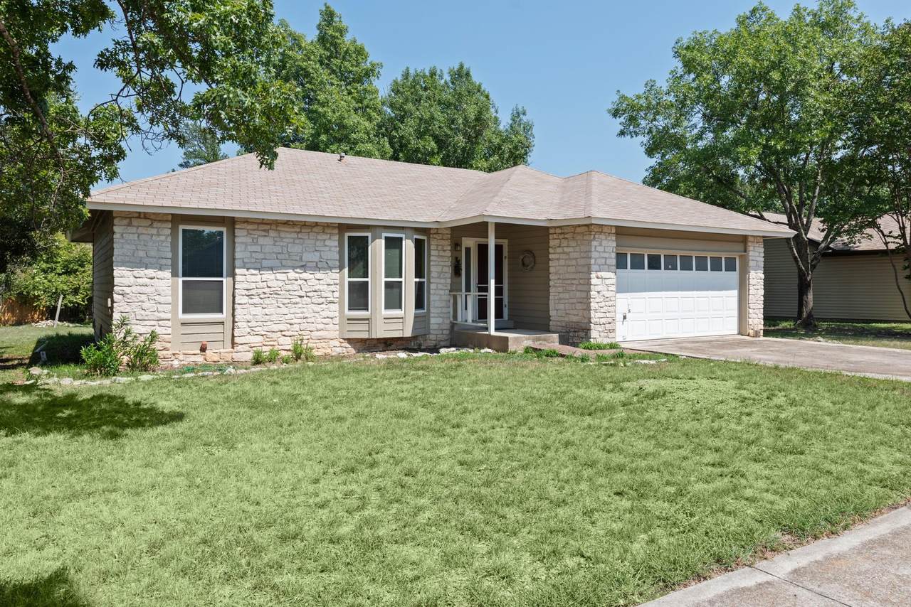 2606 Tumlinson Fort Dr - Photo 1