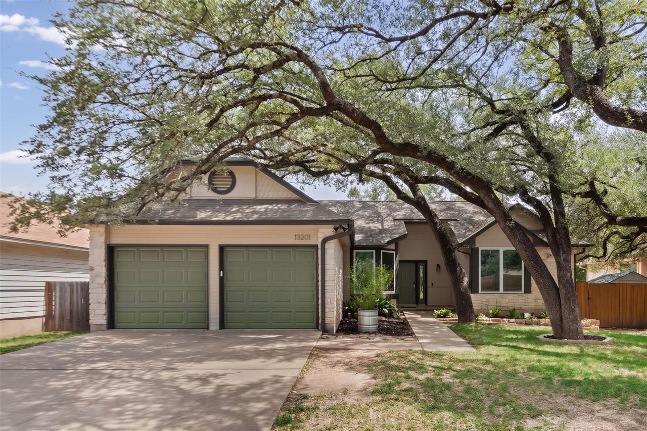 13201 Briar Hollow Dr - Photo 1