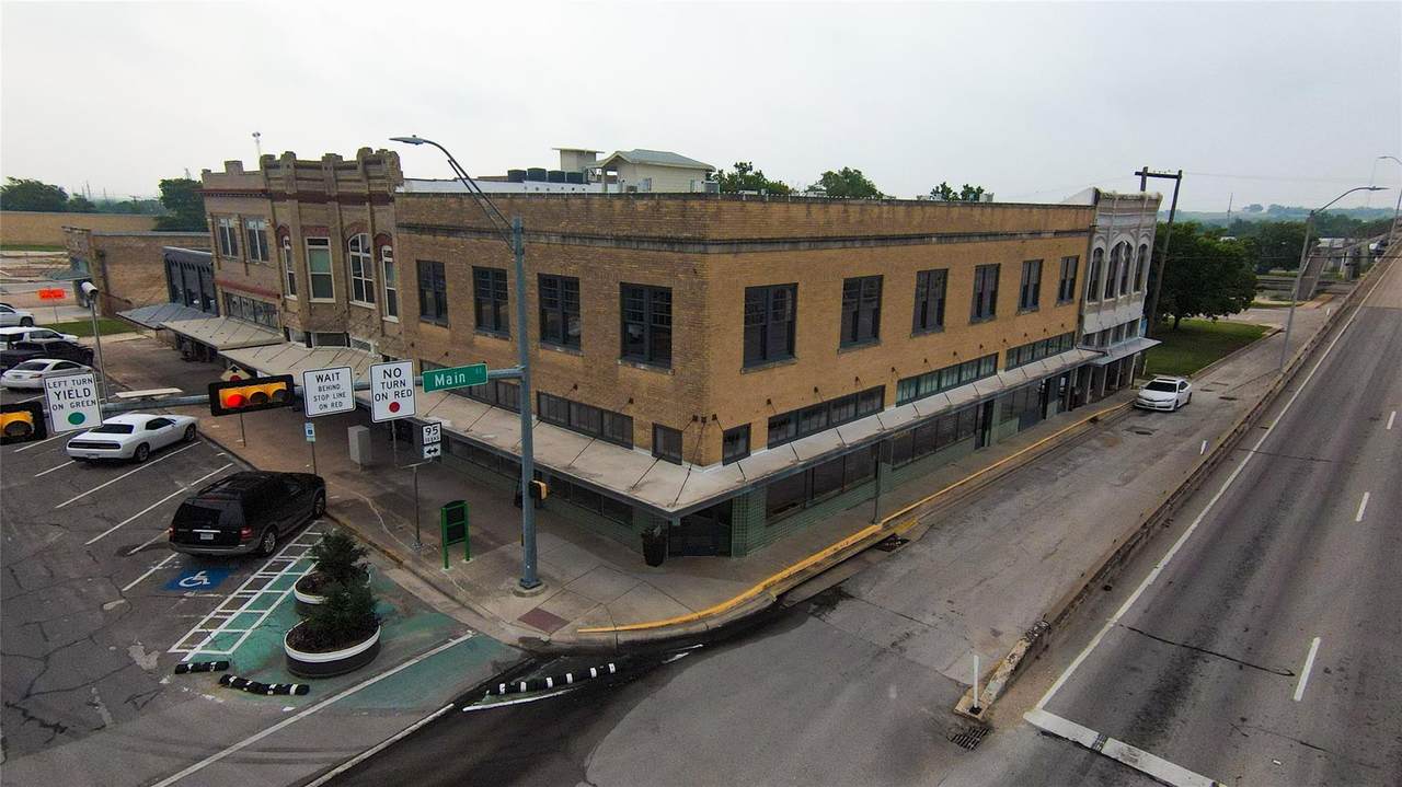 102 2nd St - Photo 1