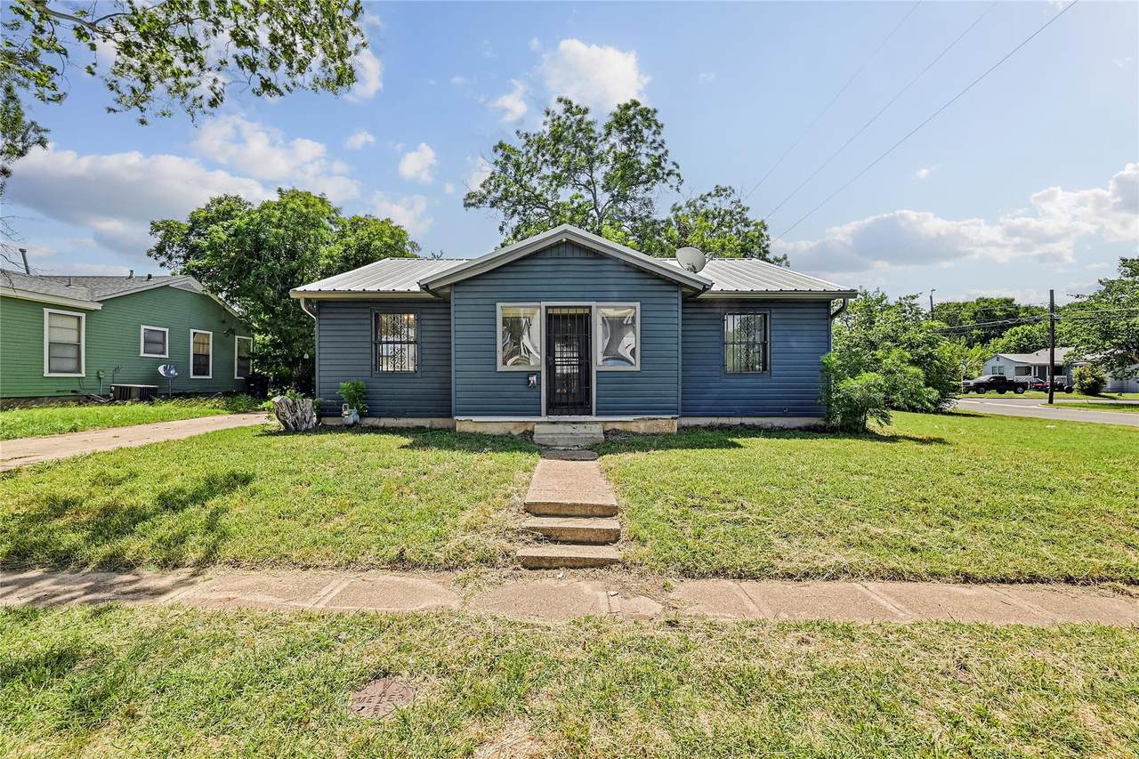 802 Cloud St - Photo 1