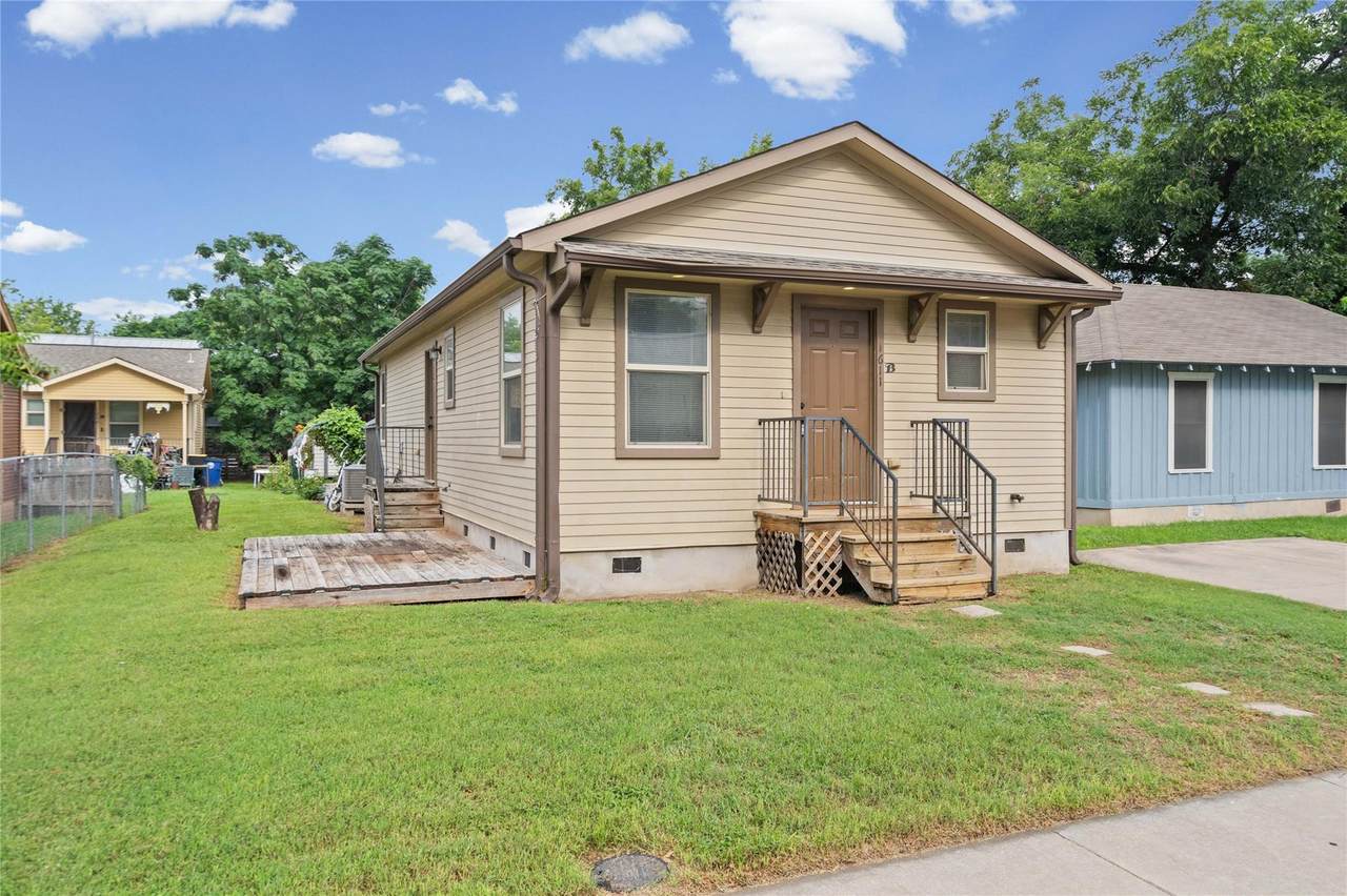 1611 13th St - Photo 1