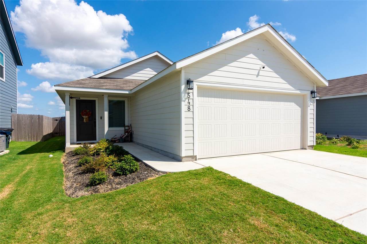 548 Rancho Del Cielo Loop - Photo 1