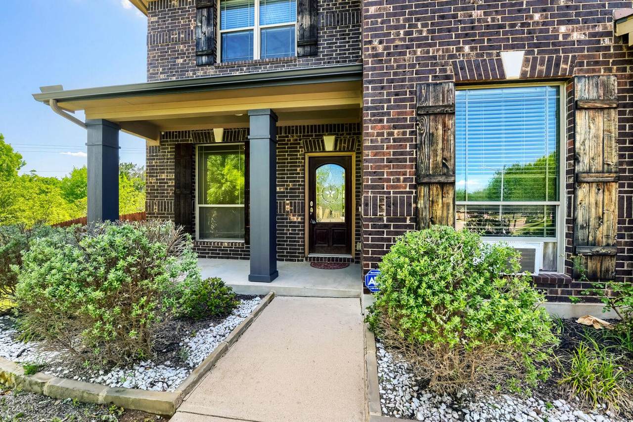 7924 Tusman Dr - Photo 1