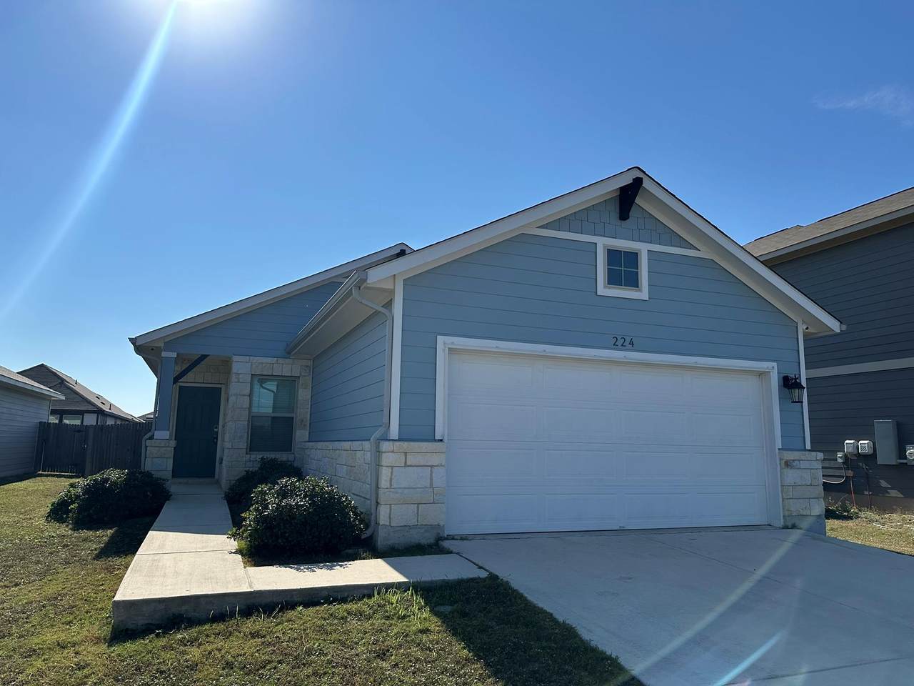 224 Wild Wind Trl - Photo 1