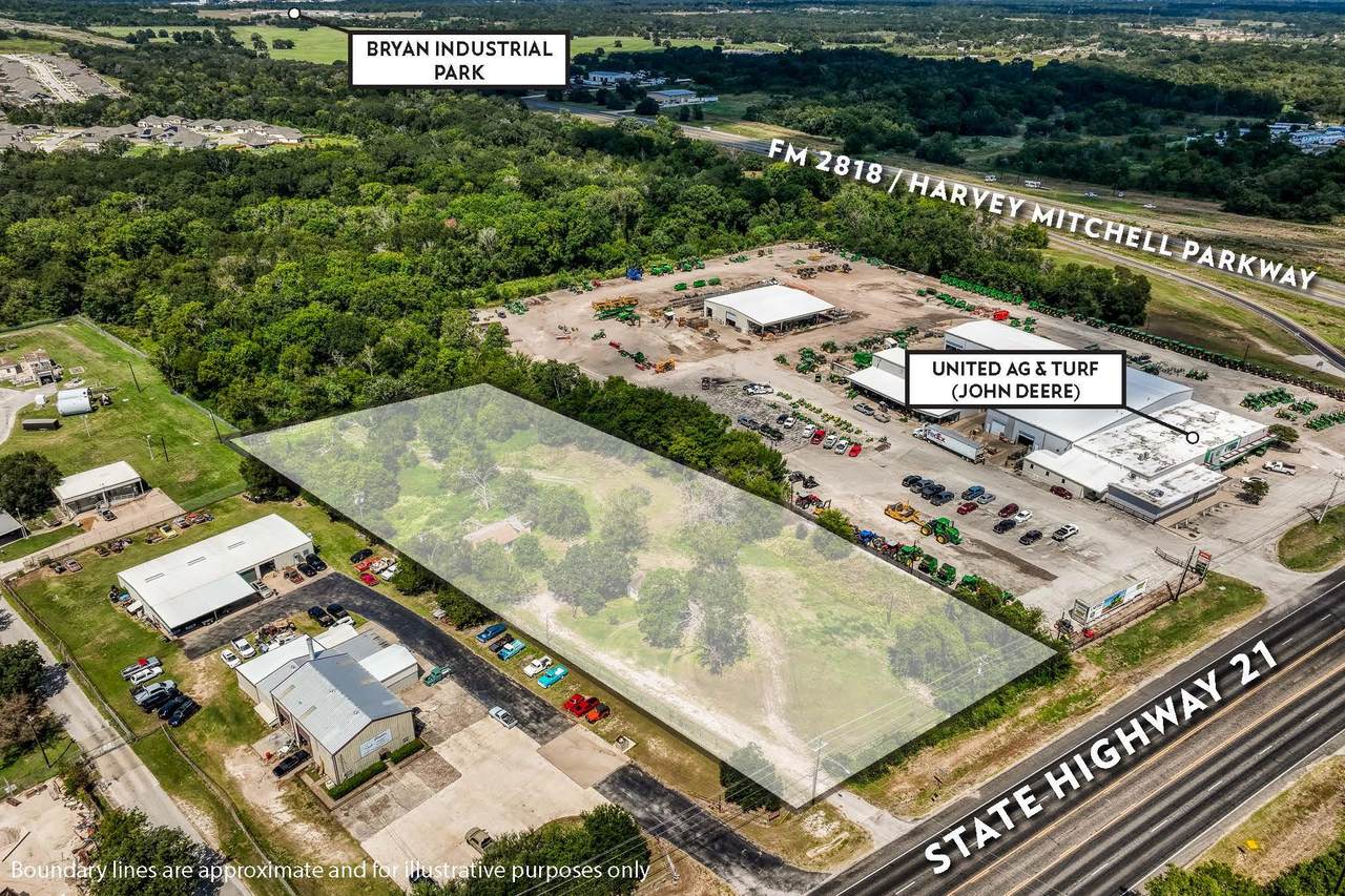3208 W State Highway 21 Highway - Photo 1