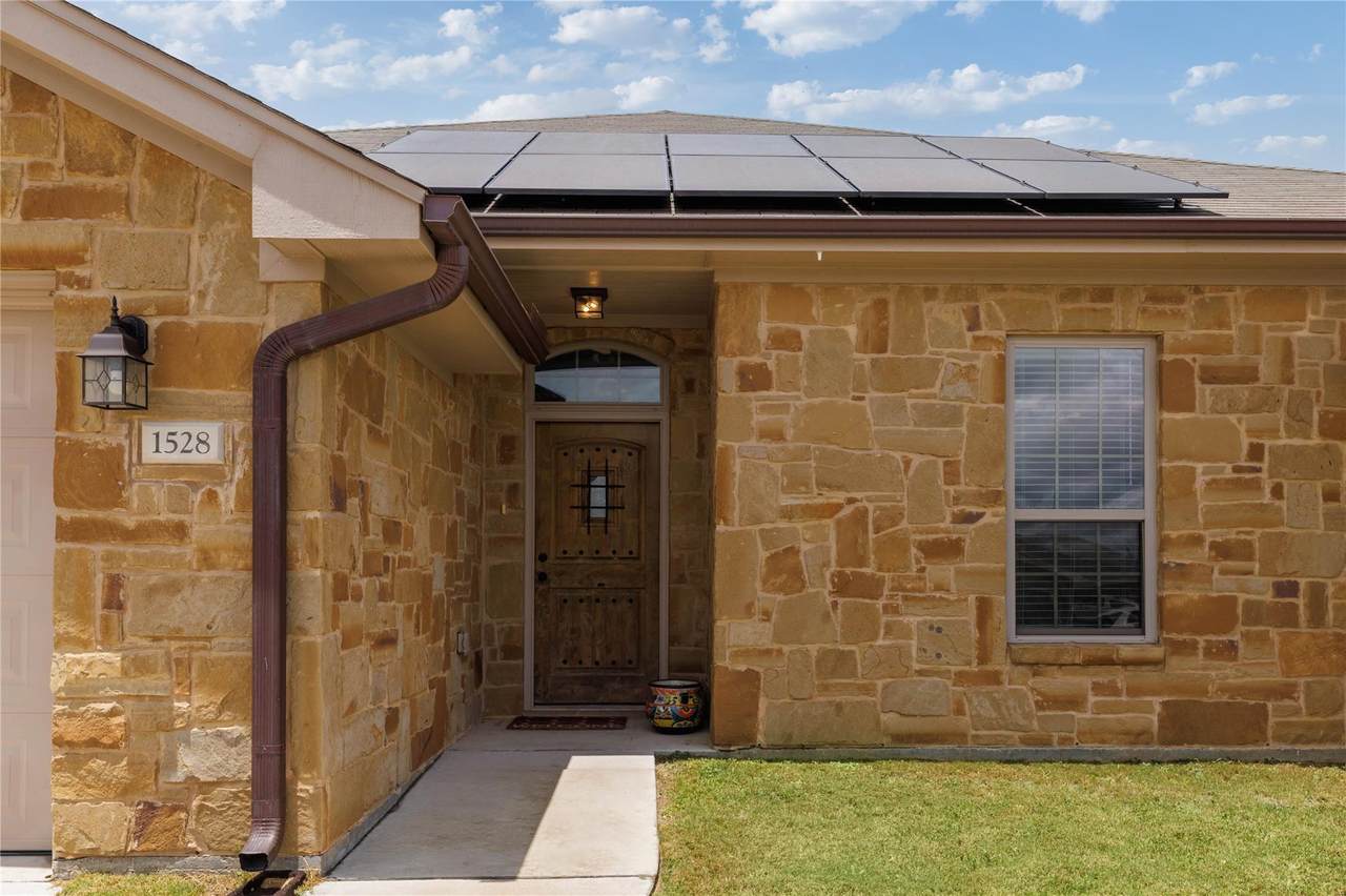 https://bt-photos.global.ssl.fastly.net/austin/1280_boomver_1_7640964-2.jpg