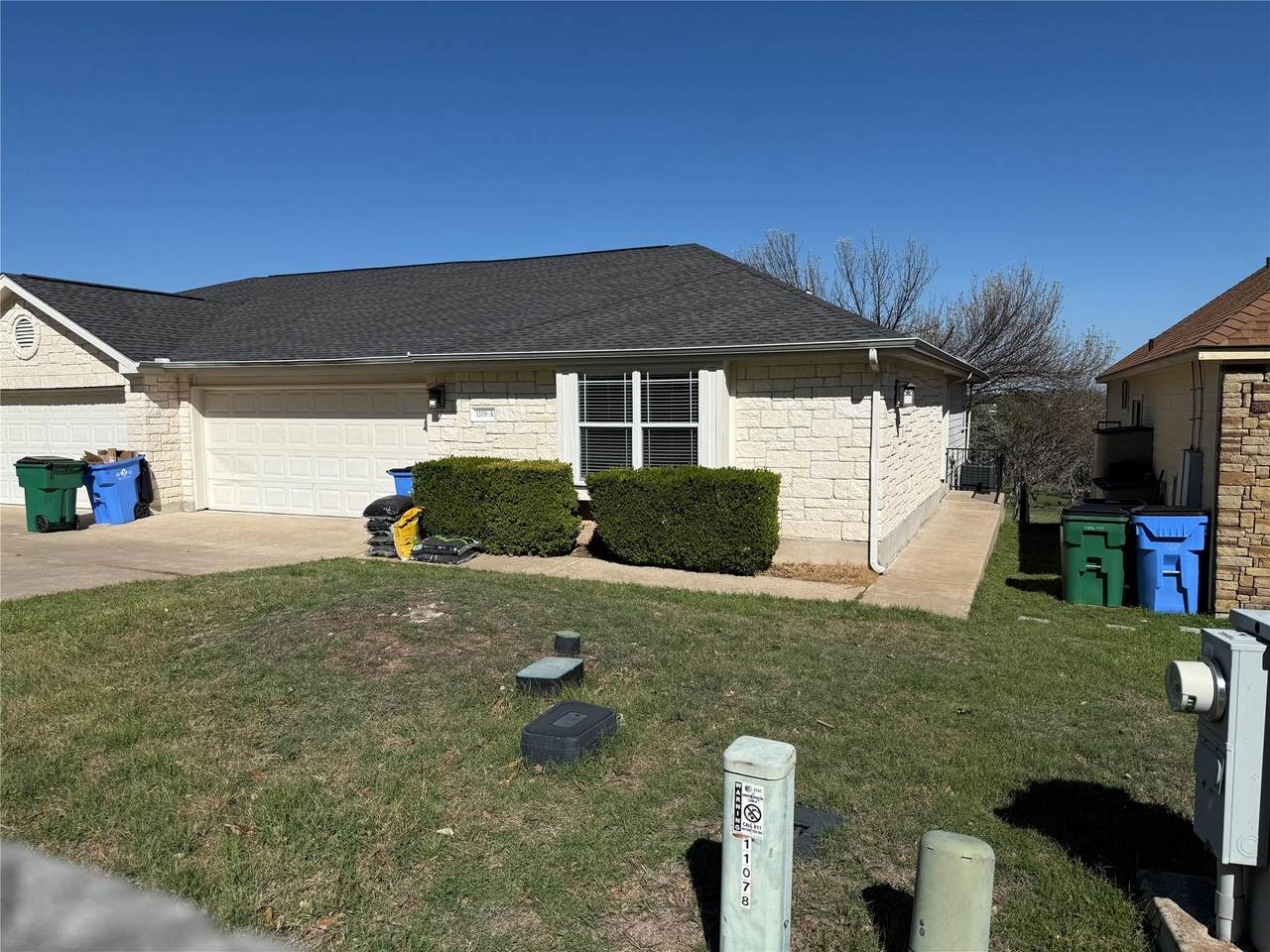 3209 Mac Arthur Ave - Photo 1