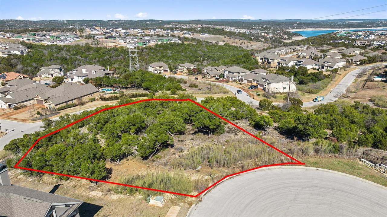 420 Lindale Cv - Photo 1